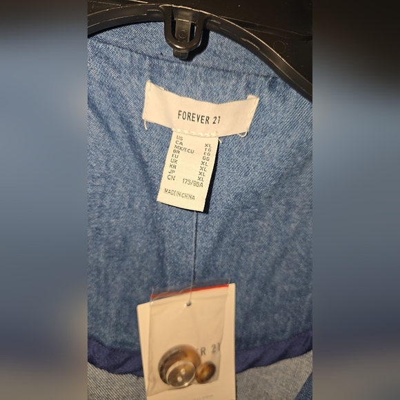 NWT Denim Blazer - Picture 5 of 6